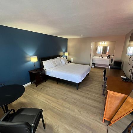 Valley Inn And Suites 弗伦奇利克 外观 照片