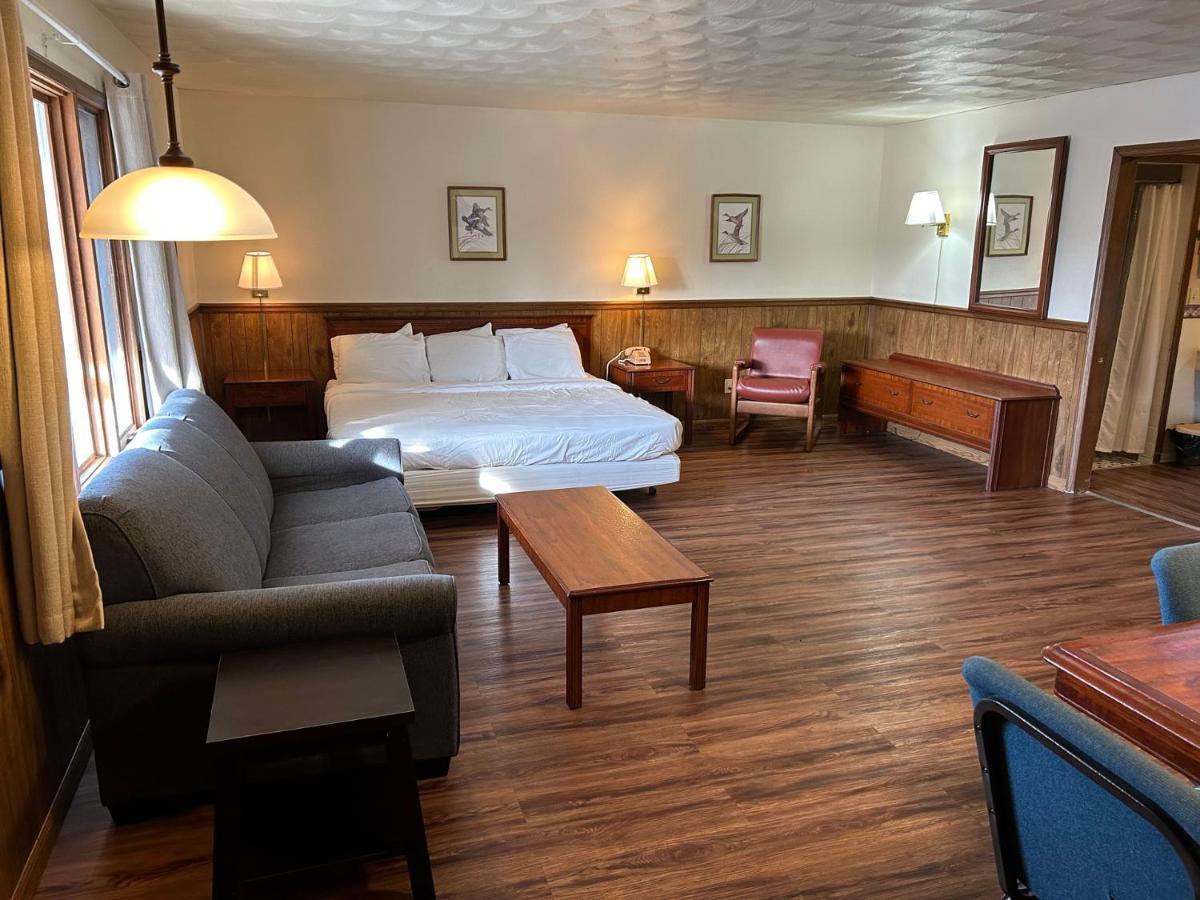 Valley Inn And Suites 弗伦奇利克 外观 照片