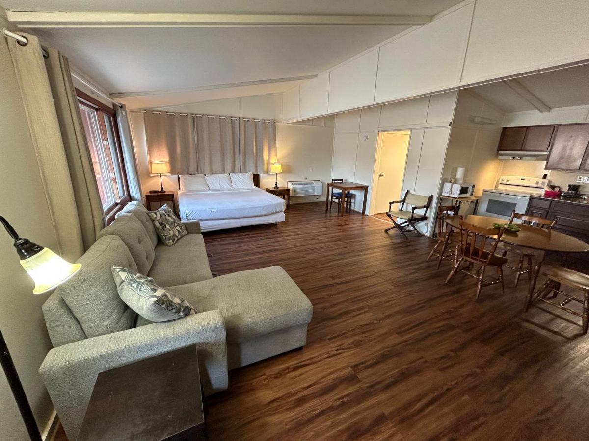 Valley Inn And Suites 弗伦奇利克 外观 照片