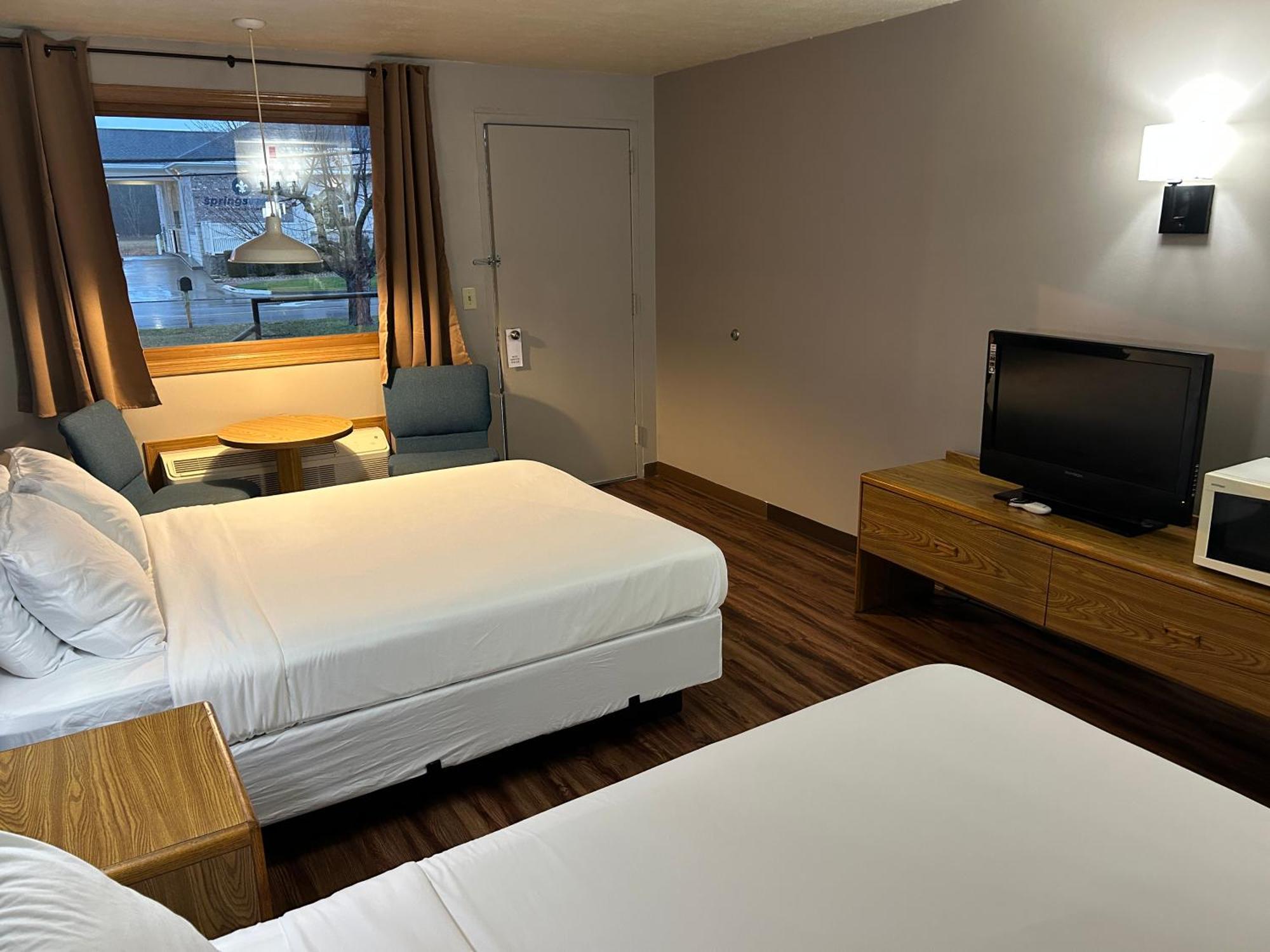 Valley Inn And Suites 弗伦奇利克 外观 照片