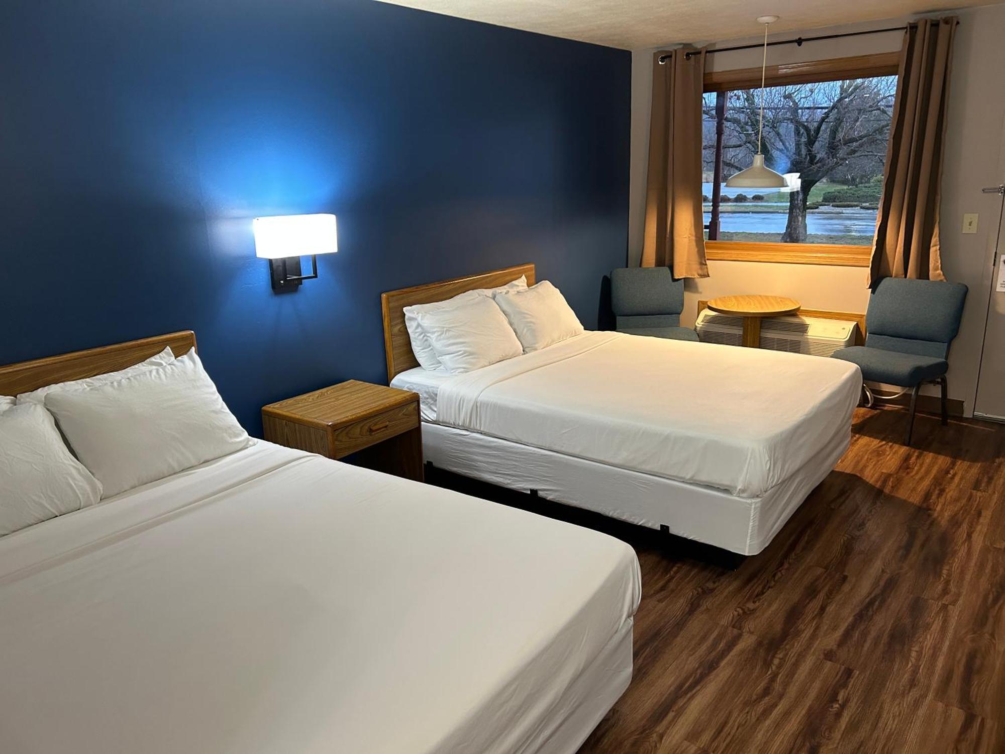 Valley Inn And Suites 弗伦奇利克 外观 照片