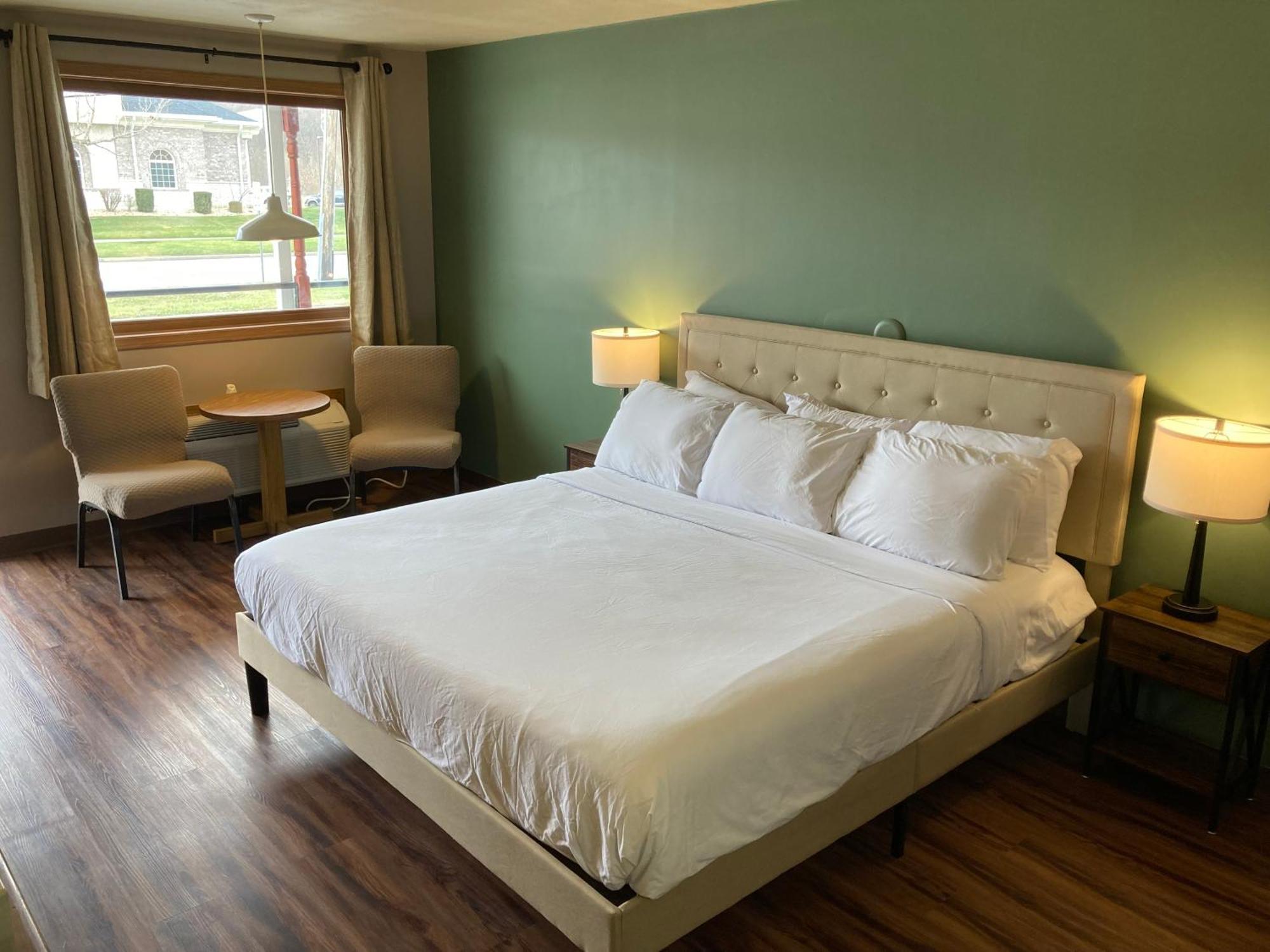 Valley Inn And Suites 弗伦奇利克 外观 照片