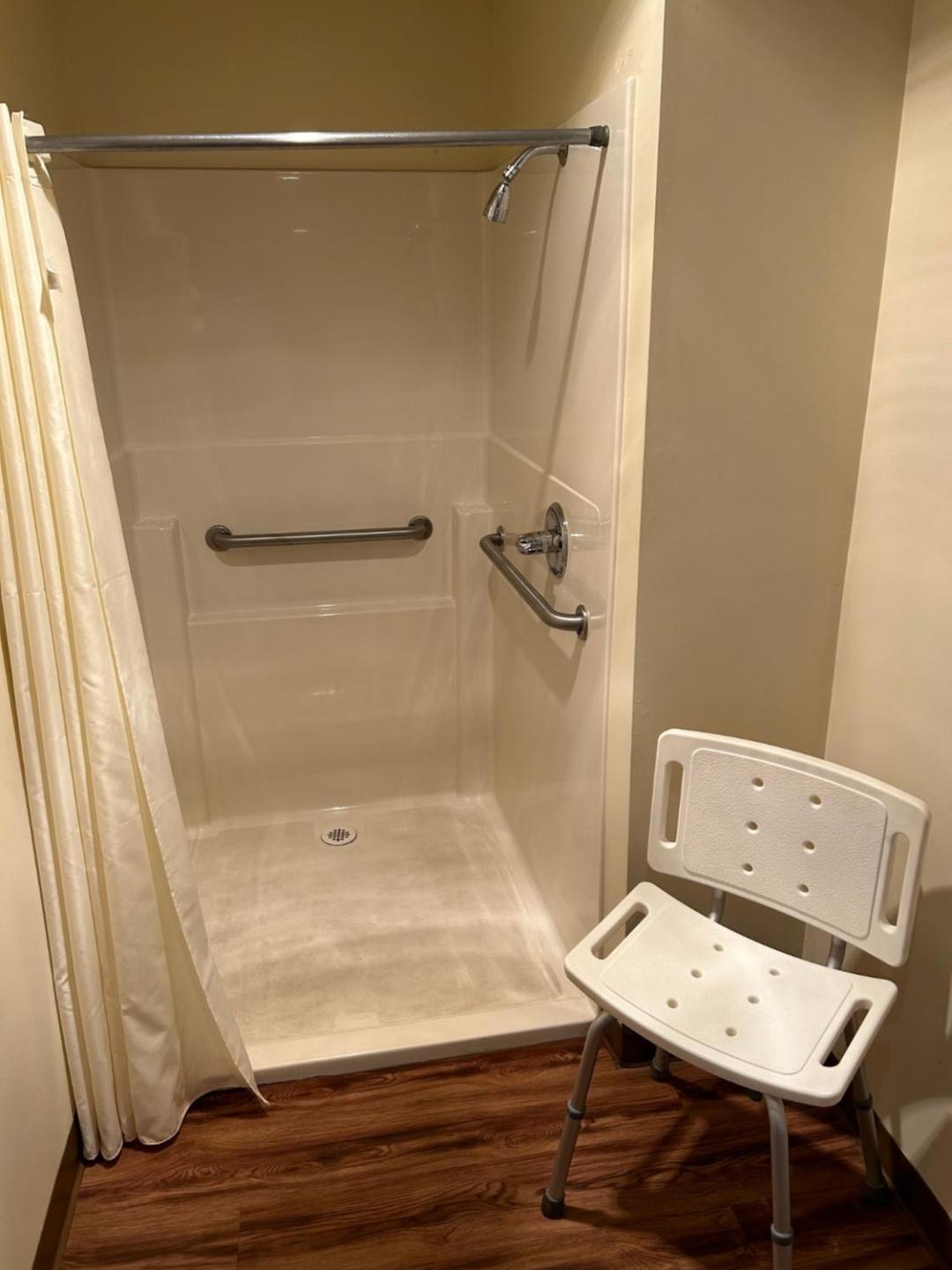 Valley Inn And Suites 弗伦奇利克 外观 照片
