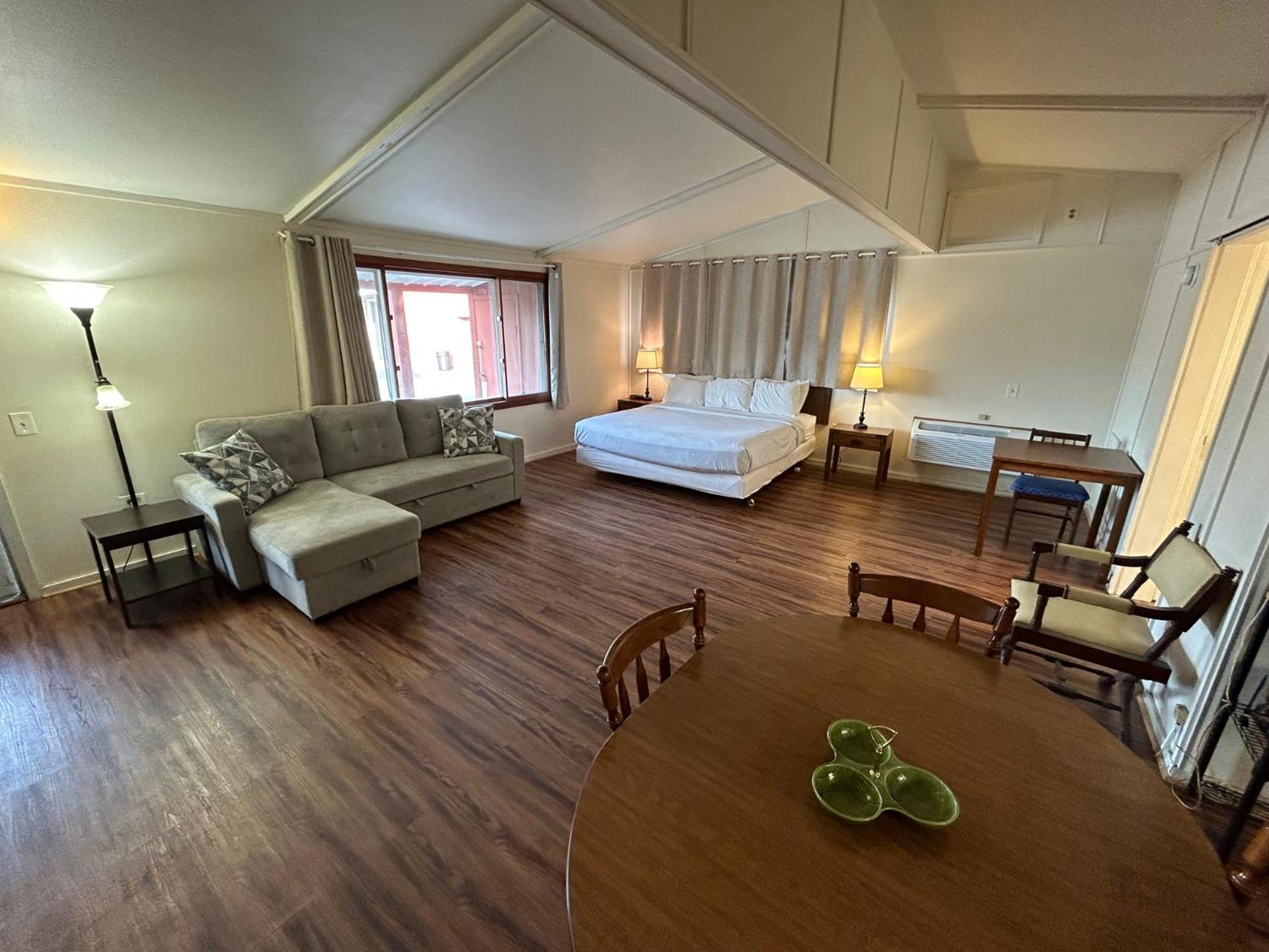 Valley Inn And Suites 弗伦奇利克 外观 照片