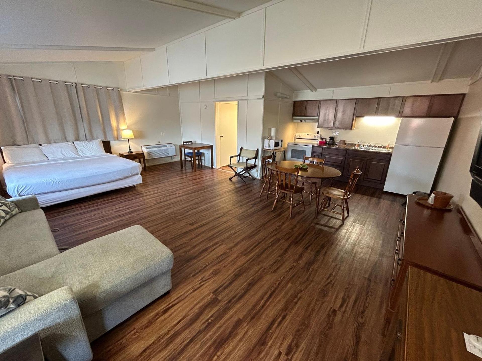 Valley Inn And Suites 弗伦奇利克 外观 照片