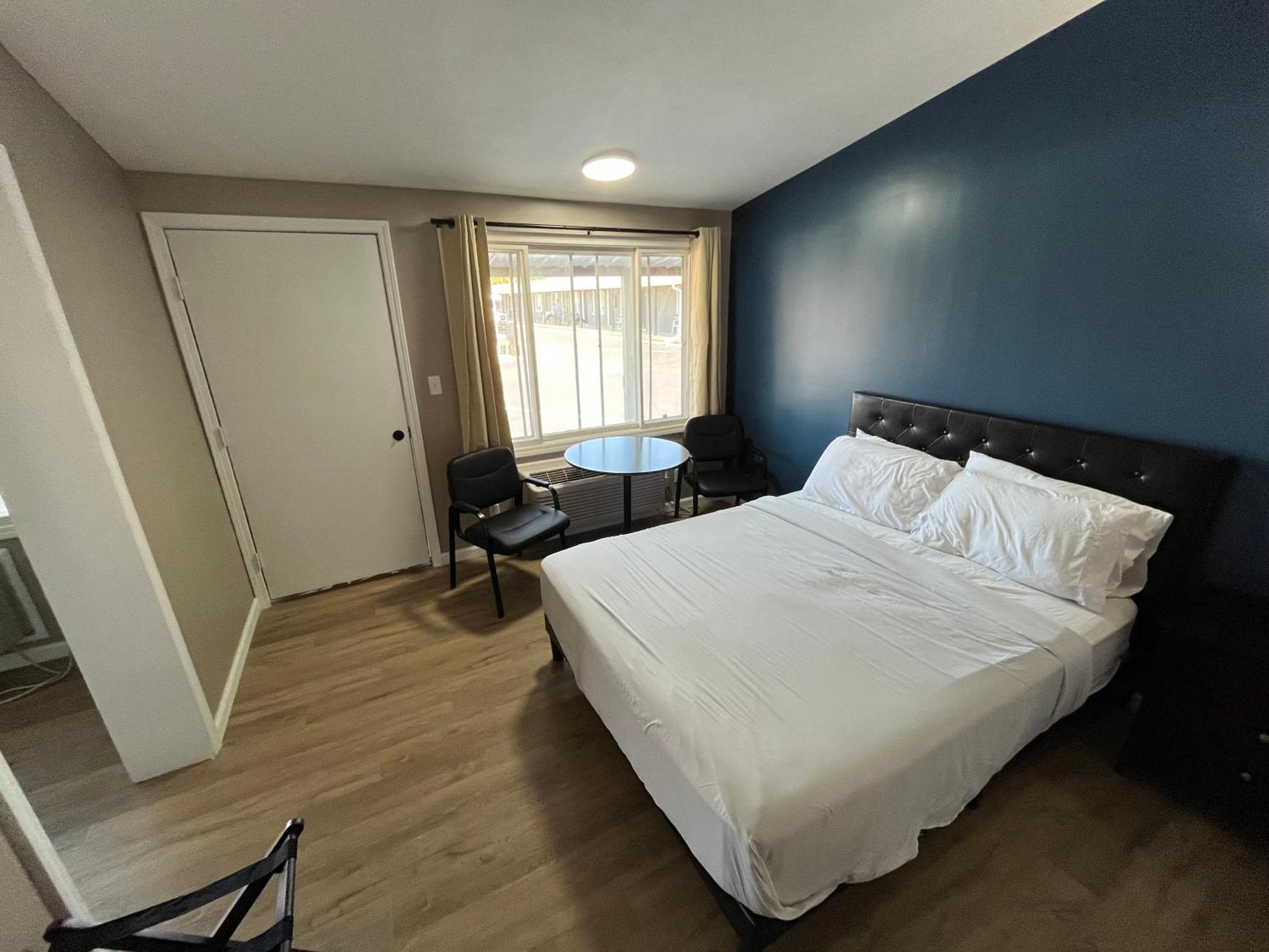 Valley Inn And Suites 弗伦奇利克 外观 照片