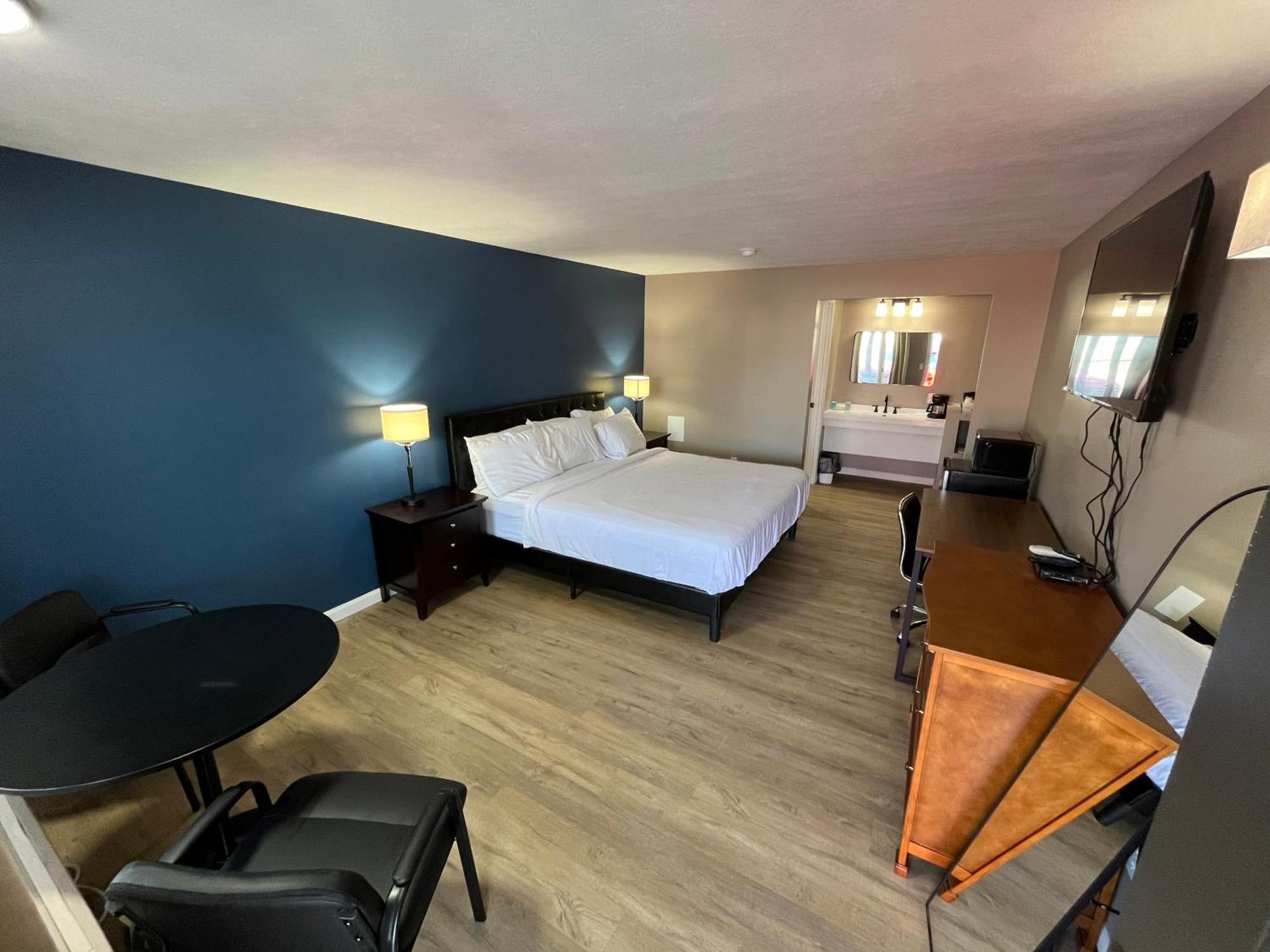 Valley Inn And Suites 弗伦奇利克 外观 照片