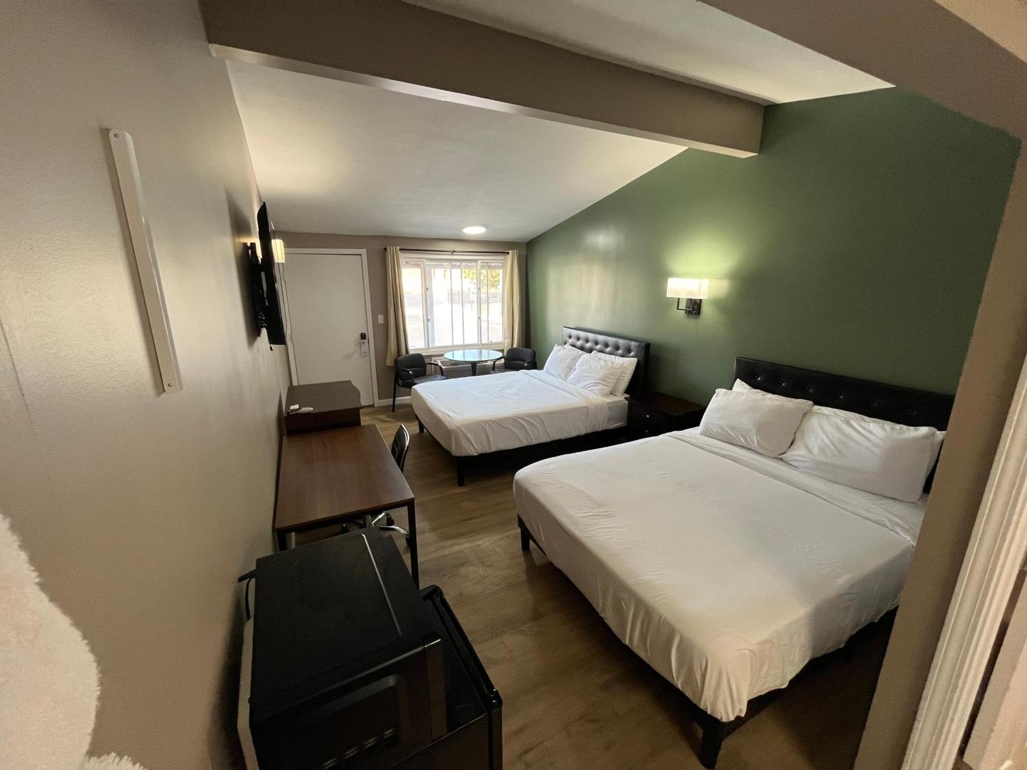 Valley Inn And Suites 弗伦奇利克 外观 照片